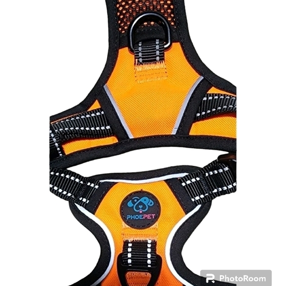 Dog Harness Size M - No Pull Harness with Reflective and Front Clip - Picture 2 of 5